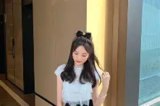 内娱女演员深夜醉酒打车卸下明星包袱全程真实到离谱！