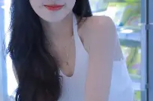 易易紫曝明星翻红后会耍大牌：红了之后就会耍大牌身边有很多