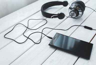 女孩高考288分是带货剧本？抖音回应